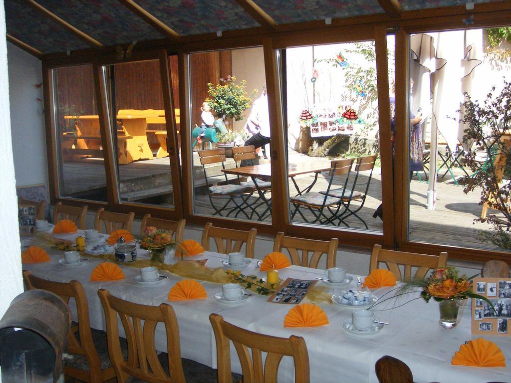 Hotel Gasthof Roessle Westerheim  المظهر الخارجي الصورة